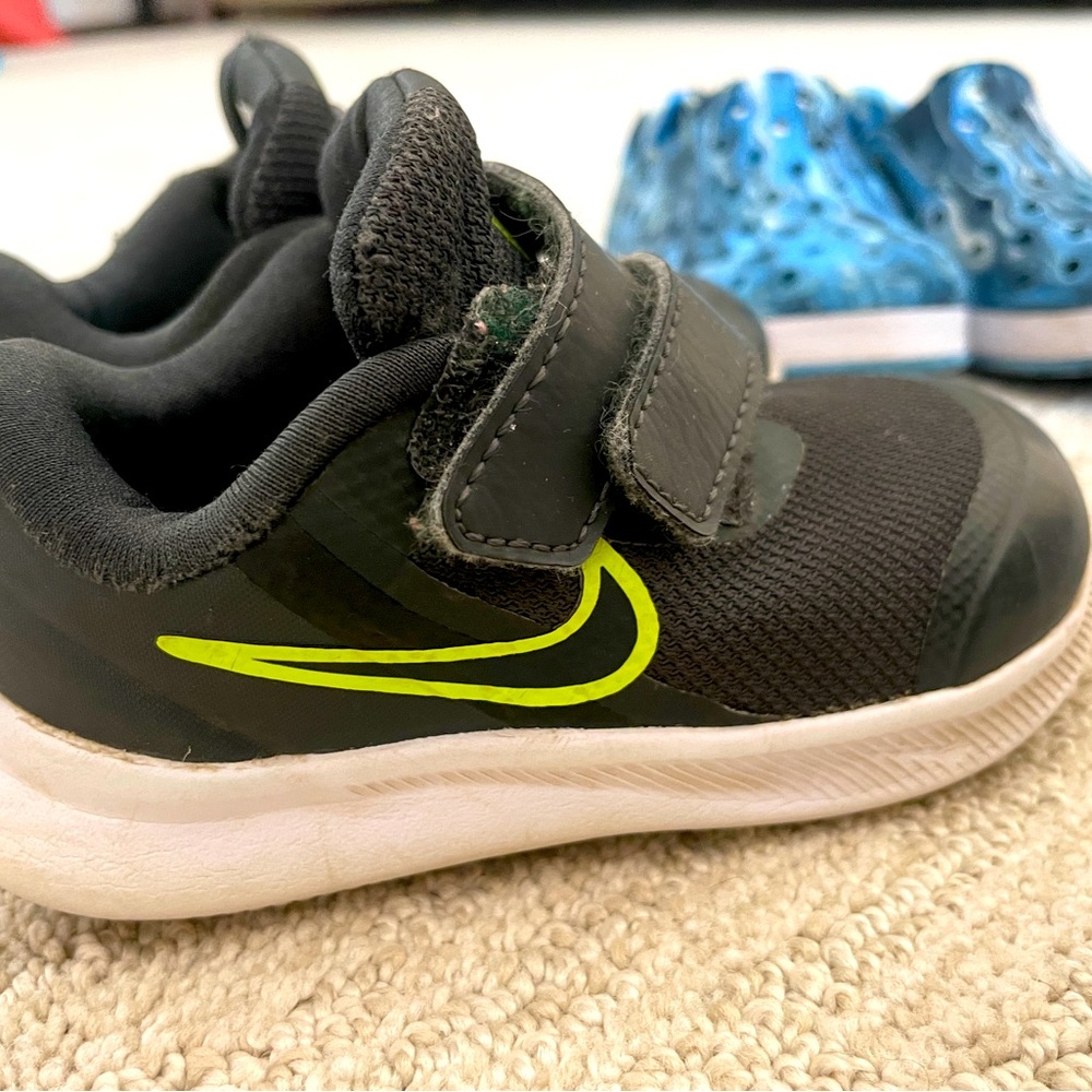 ✨Shoe Lot - 2 Pairs! ✨ size 5 baby